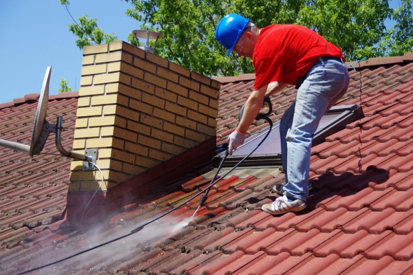 pressure washing roof